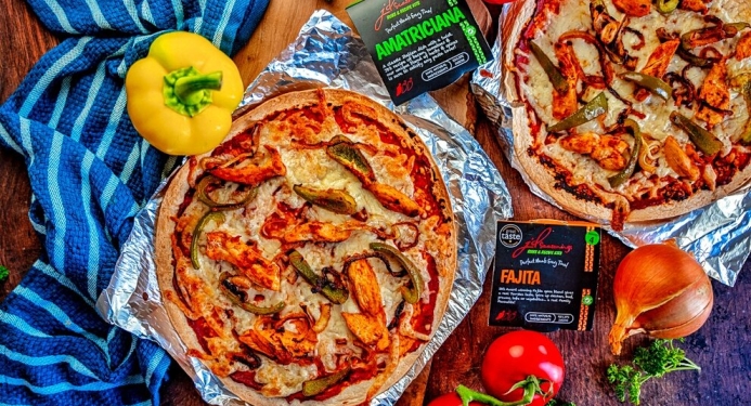 Chicken Fajita Pizza Recipe made with JD Seasonings